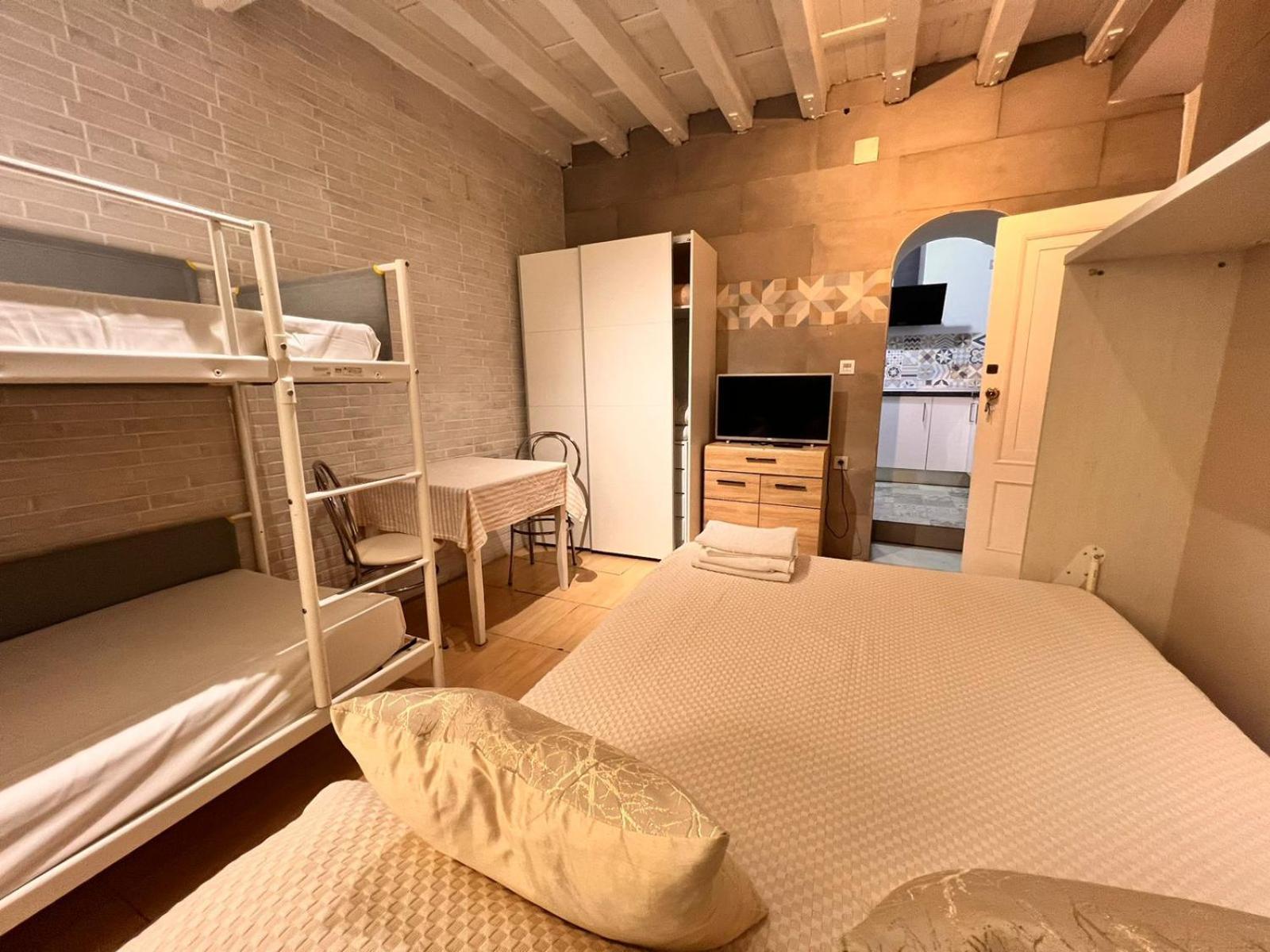 Somos Private Appartement